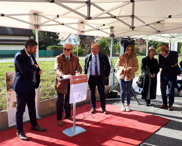 Première pierre des Polyèdres de Tia