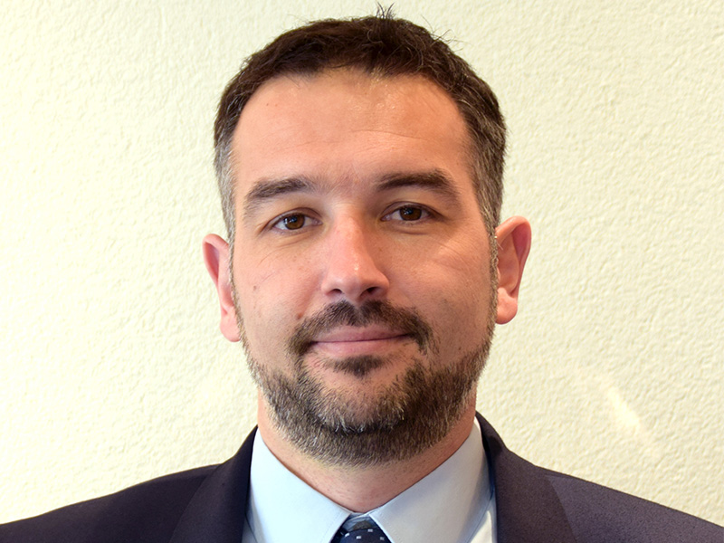 Création d'un poste de Directeur Général Adjoint